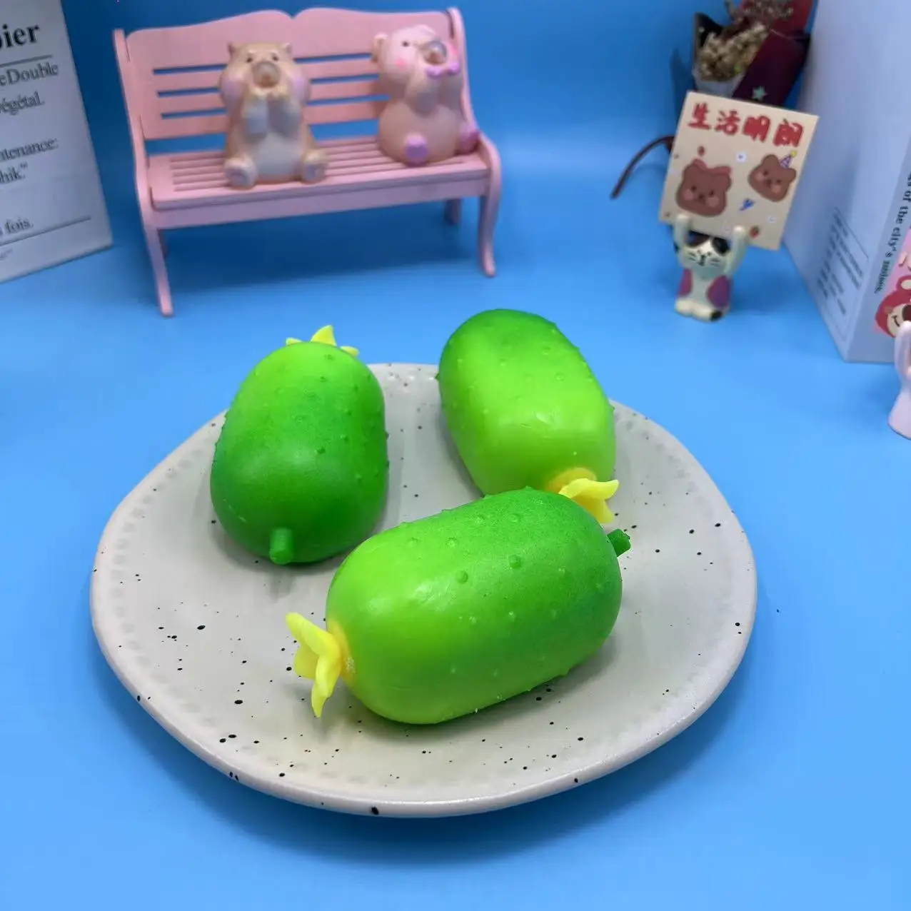 Игрушка-щипка для овощей