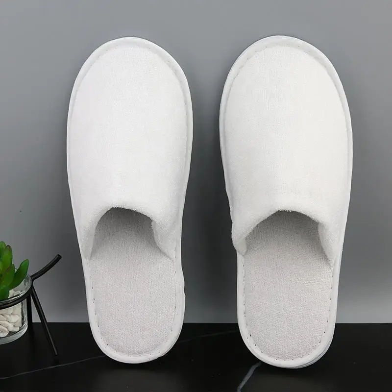 OEM Custom Logo Modern design luxury hotel room amenities slippers manufacturer plain nap cloth shoes disposable spa slippers