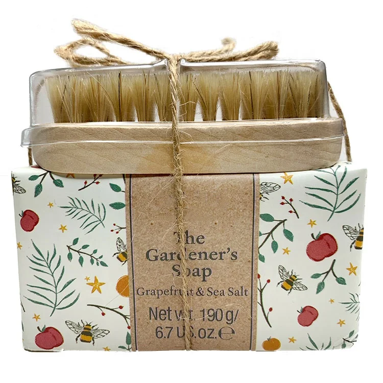 Hand Made Organic Soap Kit Oem New Product Best Quality Natural Toilet Soap Regular Size 10*9.5*3.5 Cm 1000pcs OEM ODM Adults