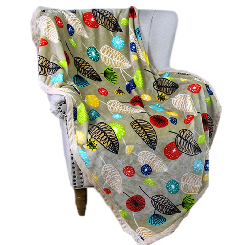 Hot Selling High Quality Microfiber Flannel Fleece Blanket with logo Super Soft Leaves and Flowers Blankets
