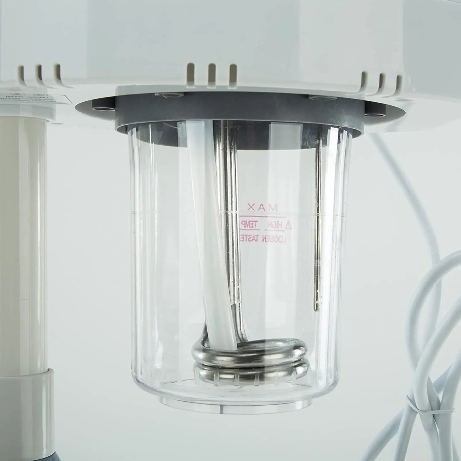 New Hot Face Steamer with 5X Magnifying Lamp Ring Light for Hair Salon Sauna Vapor Professional Vaporizer Facial Steamer