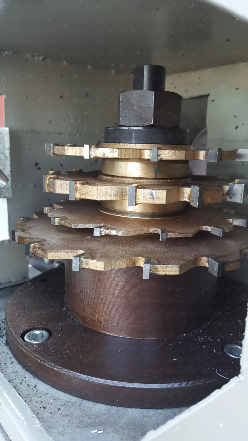 Single Axis PVC Aluminum Profile Mullion End Surface Milling Machine for Aluminum UPVC Doors and Windows Making