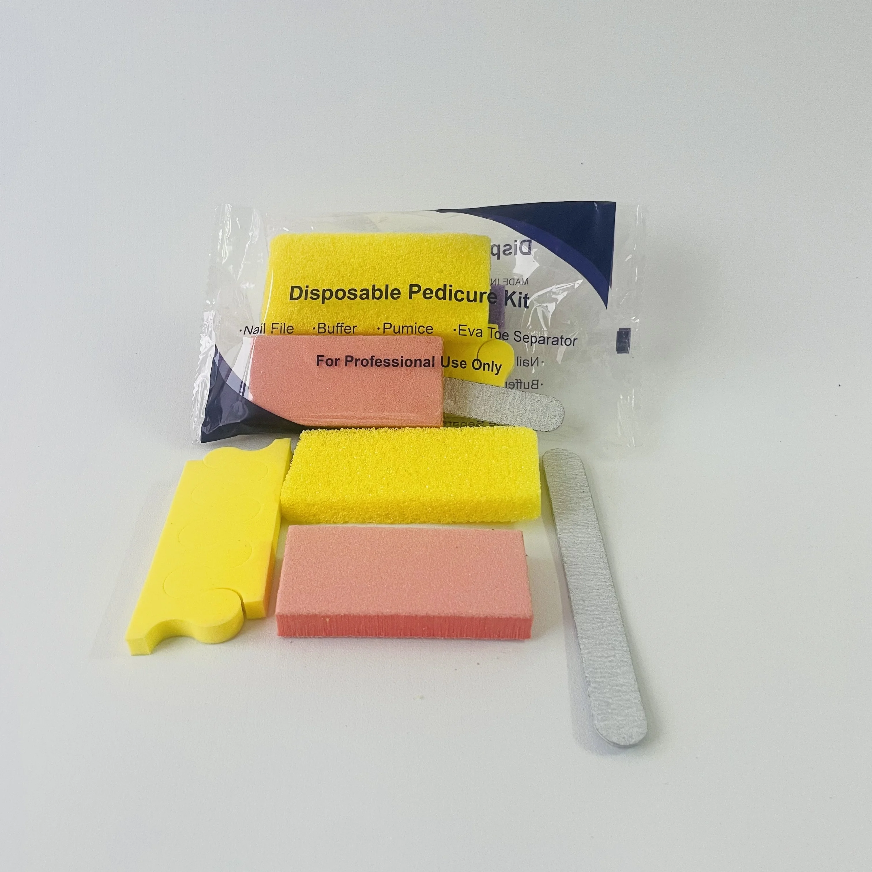 2023 hot sale Disposable 4 in 1  pedi kit Factory CHEAP manicure  kit professional foot care  pedicure products