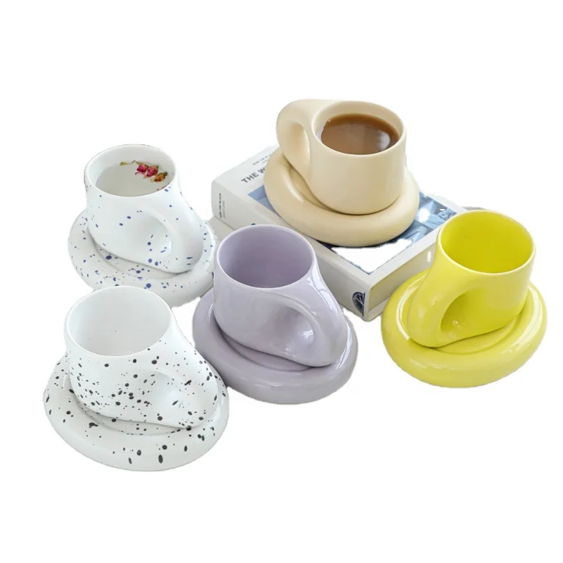 Madou 270 мл Оптовая продажа уникальные креативные матовые многоцветные скандинавские рождественские чайные кофейные керамические кружки с тарелкой блюдце