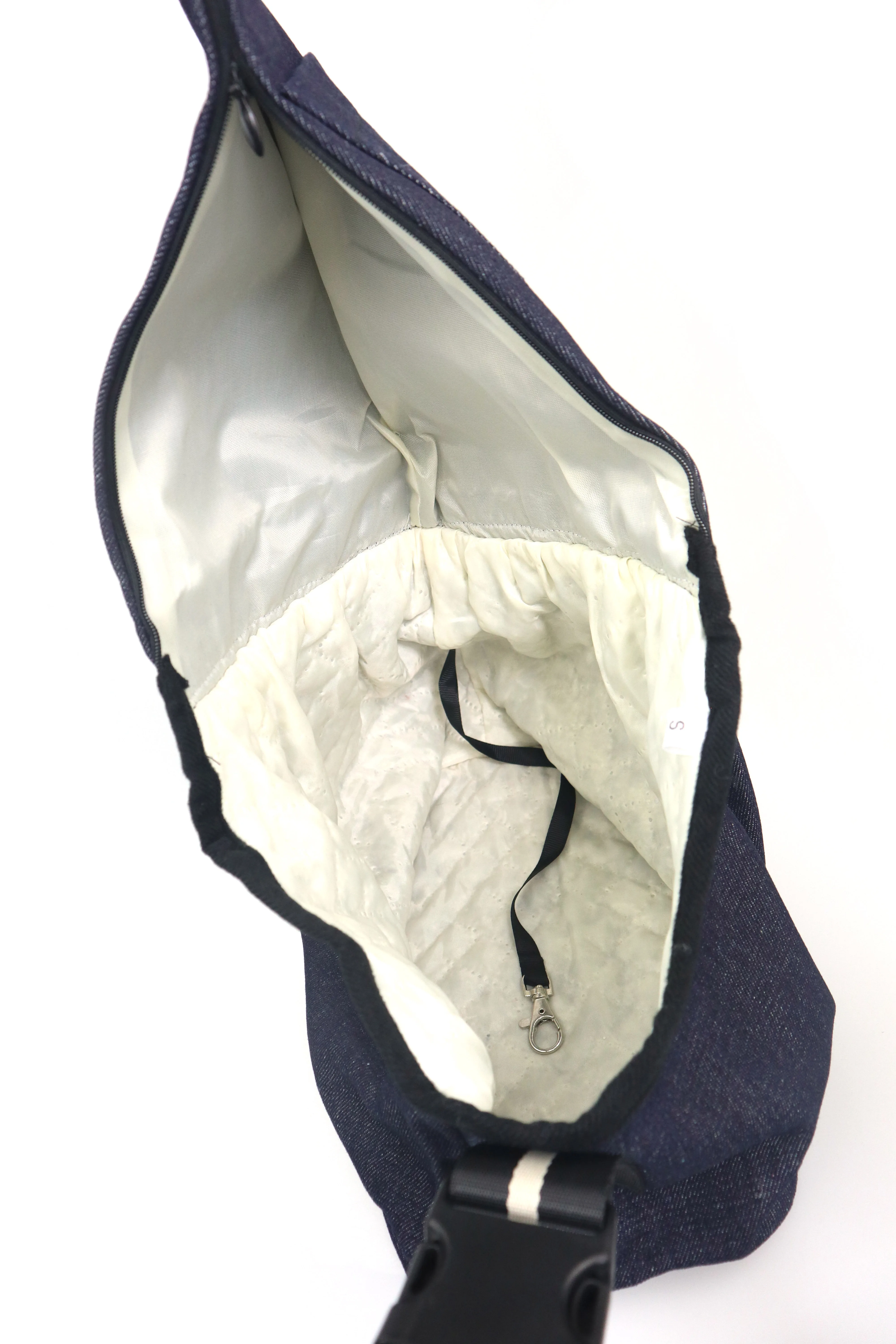 2022 New Innovative Pet Products Luxury Pet Dog Sling Carrier Cotton Hand Free Dog Harness Backpack Beige Henan Fashion Solid