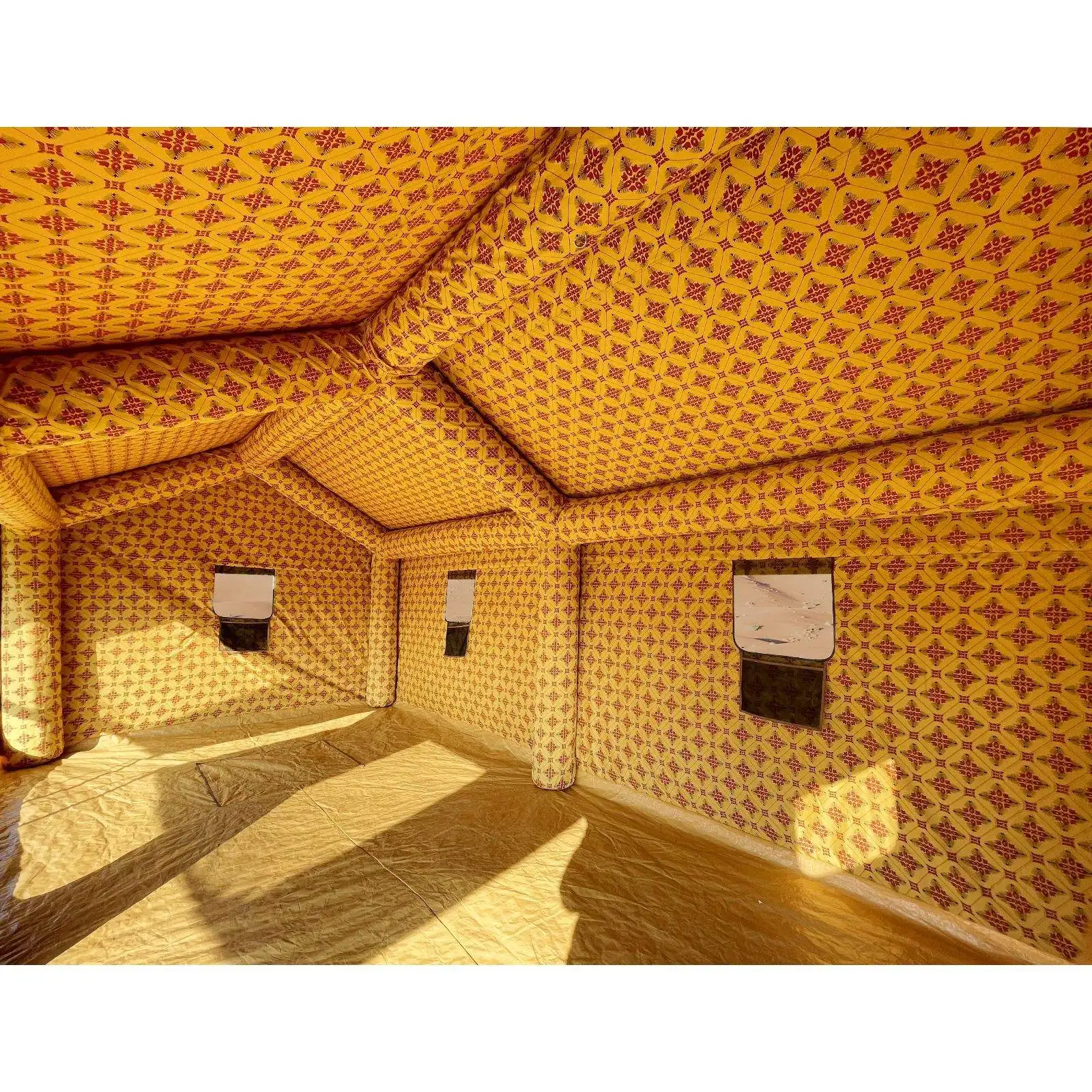 2023 Wholesale Hot Sale Custom Design Large Space Convenient Emergency Inflatable Medical Party Camping Tent