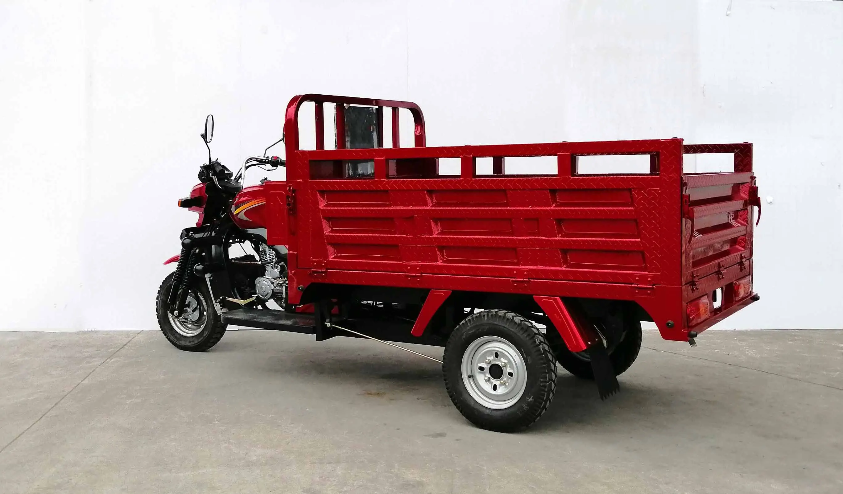
Hot sales 250cc water-cooled quality three wheel cargo tricycle motorcycle trike Heavy duty China Powerful engine CCC reliable 
