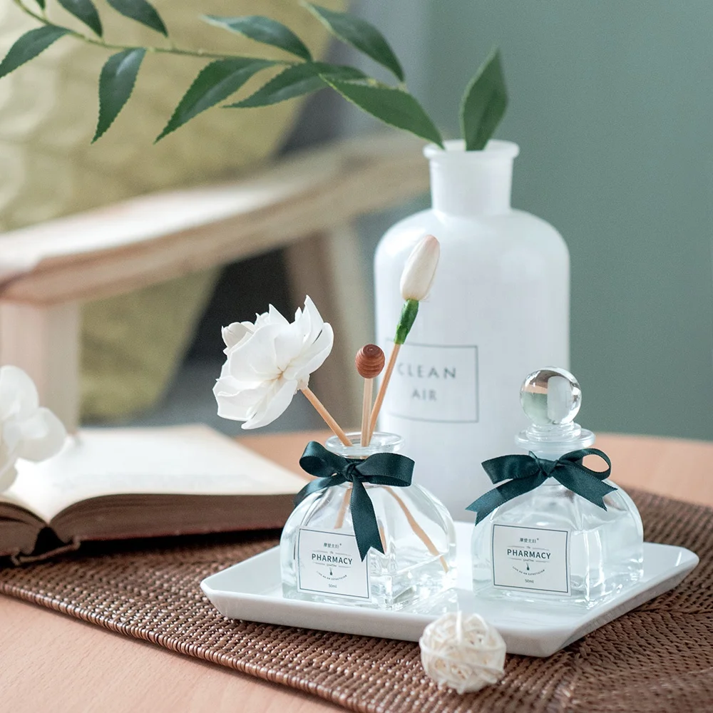 Unique transparent 50ml 100ml 150ml 250ml reed diffuser empty glass bottle aroma diffuser bottles with cap