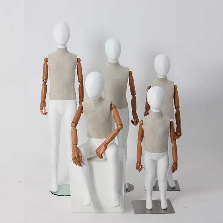 Новый дизайн стекловолокна сидя дети дисплей манекен ребенка размер мальчик завернутый с головой