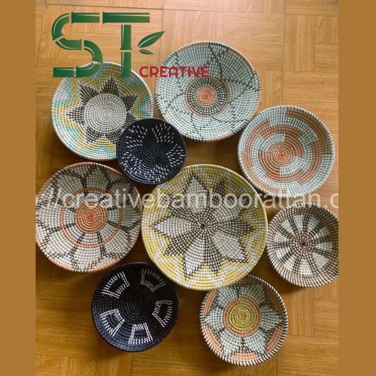 Handmade Seagrass Wall Art Basket High Quality Best Seller Decorative Rattan Wall Hanging Natural Colors Home Office Bamboo
