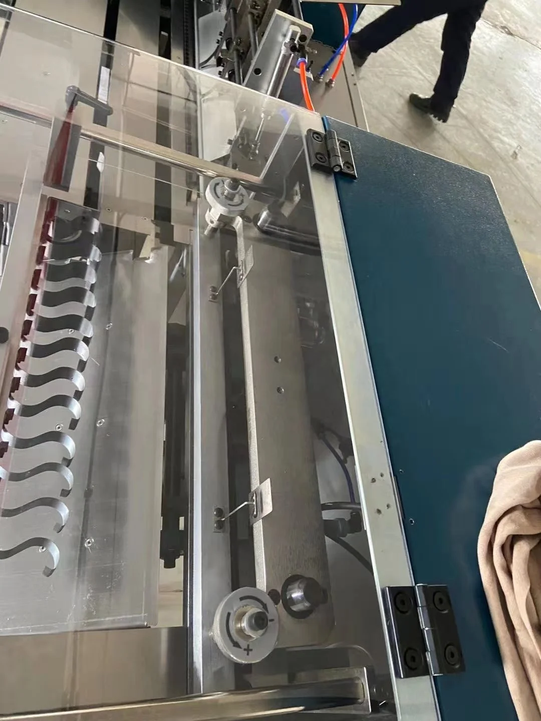 Календарная проволока 3 :1 и 2 книга двойная петля машина для обвязки