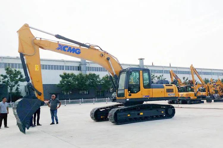 XCMG official XE215C 21.5ton new hydraulic crawler excavator machine price list for sale
