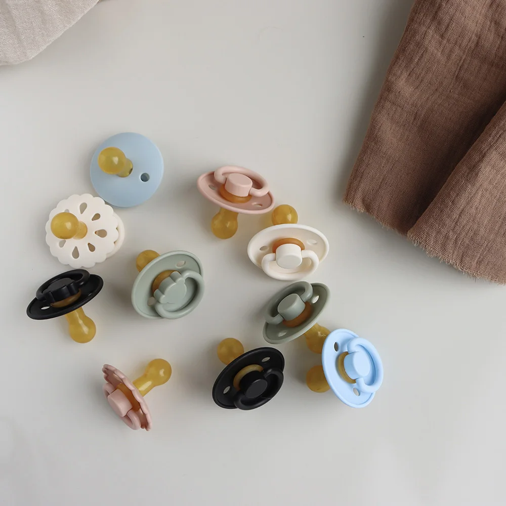 Baby Supplies Baby Set Sensory Toy Round Shape Pacifiers Eco Friendly Infant Teething Rubber Pacifier Dummies for Kids
