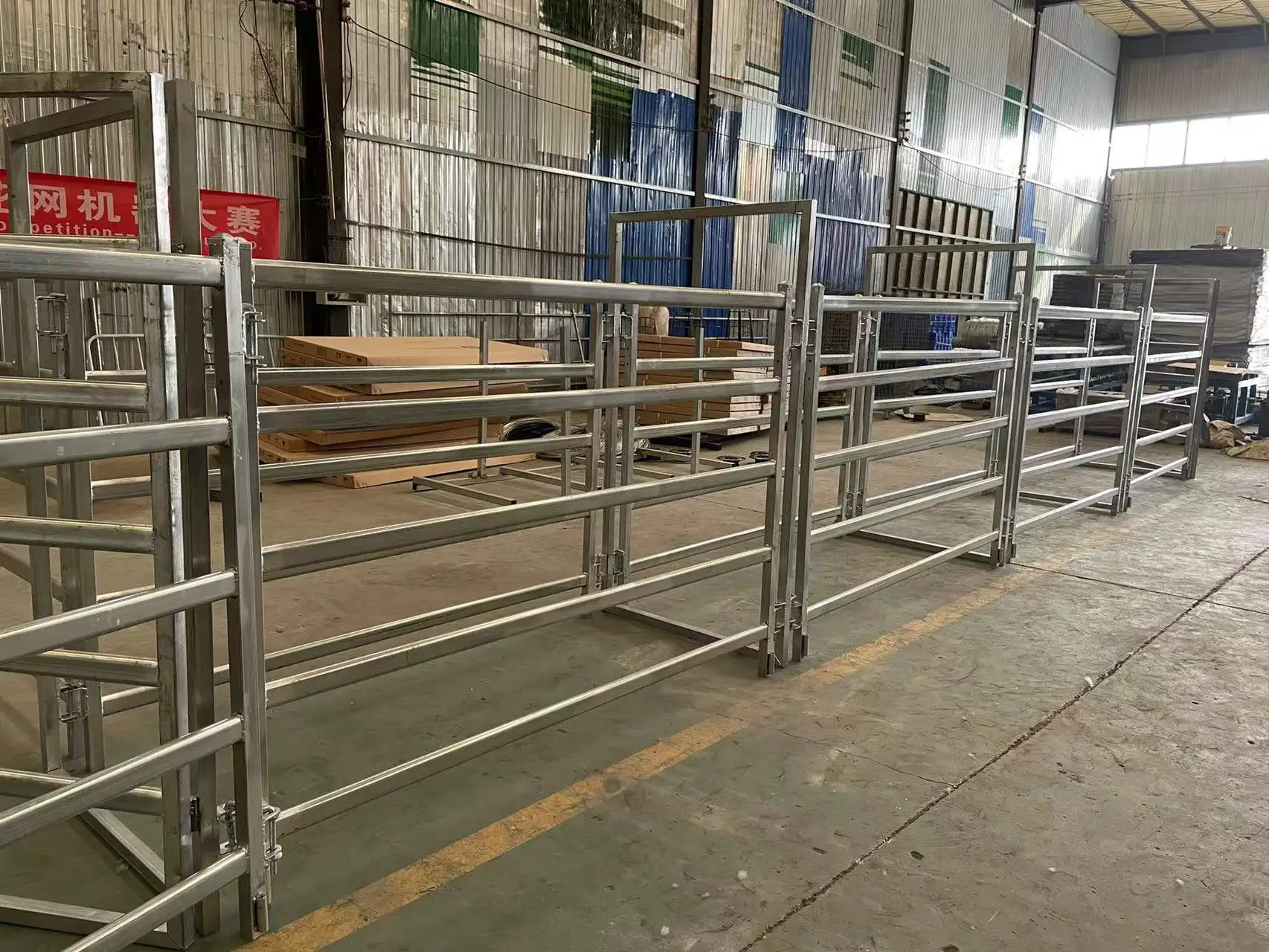 Hot dip galvanized cattle fence cattle yard cattle fence sheep farm equipment livestock fence