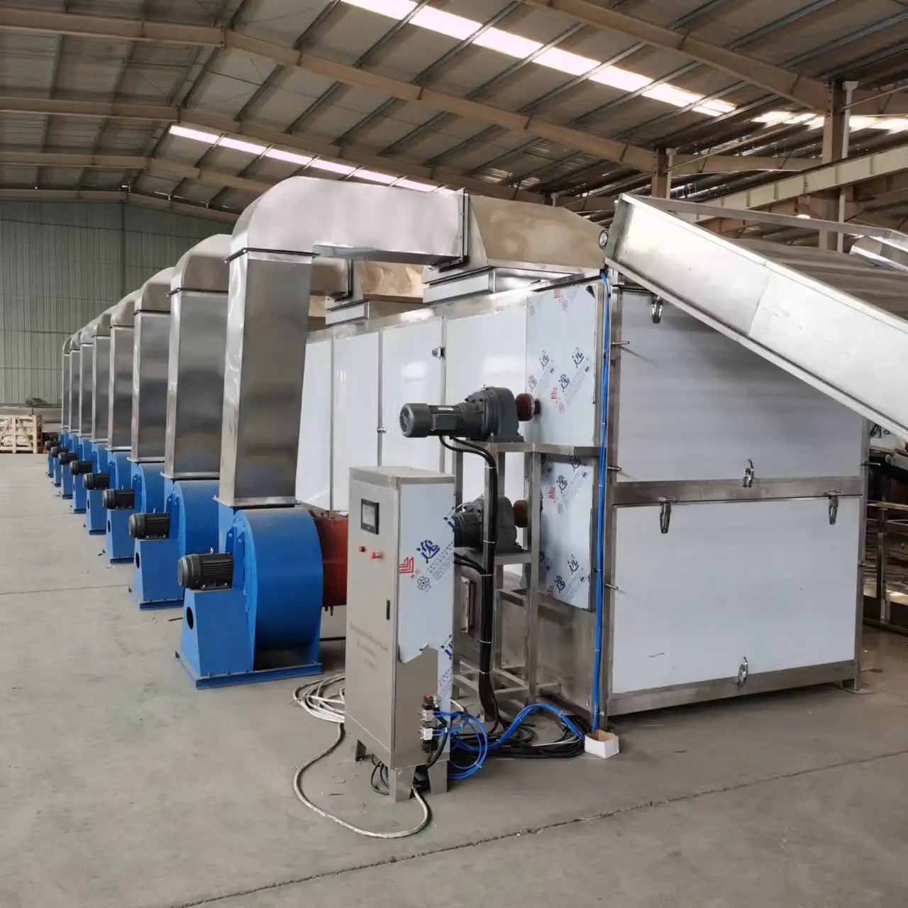 best quality  Indonesian  porang konjac washing slicing mesh belt drying konjac Glucomannan flour grinding machine  line