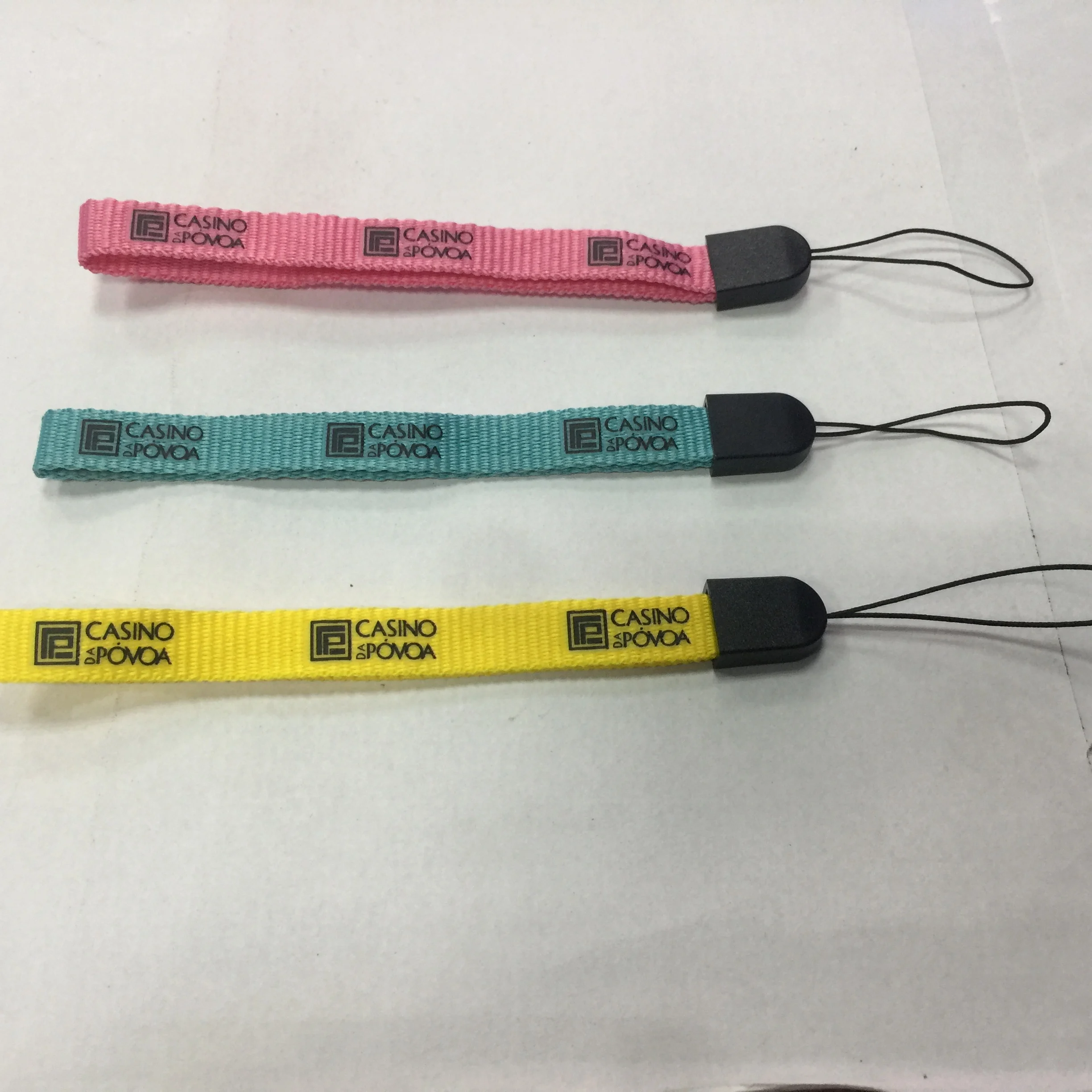 Custom cheap screen printed short wrist strap lanyard with logo for water bottle scanner selfie stick walkie-talkie light stick