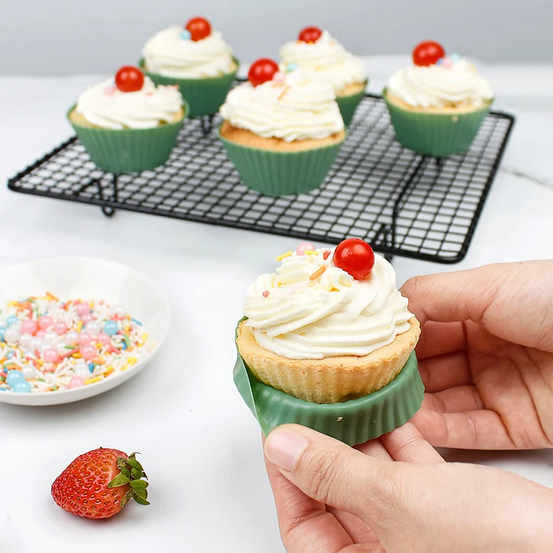 6 Cupcake Reusable Non Stick Silicone Round Mini Baking Cup Muffin Pan Liners