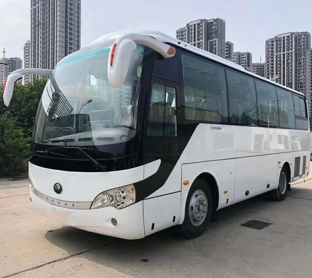  Роскошный автобус Yutong 39 сидений