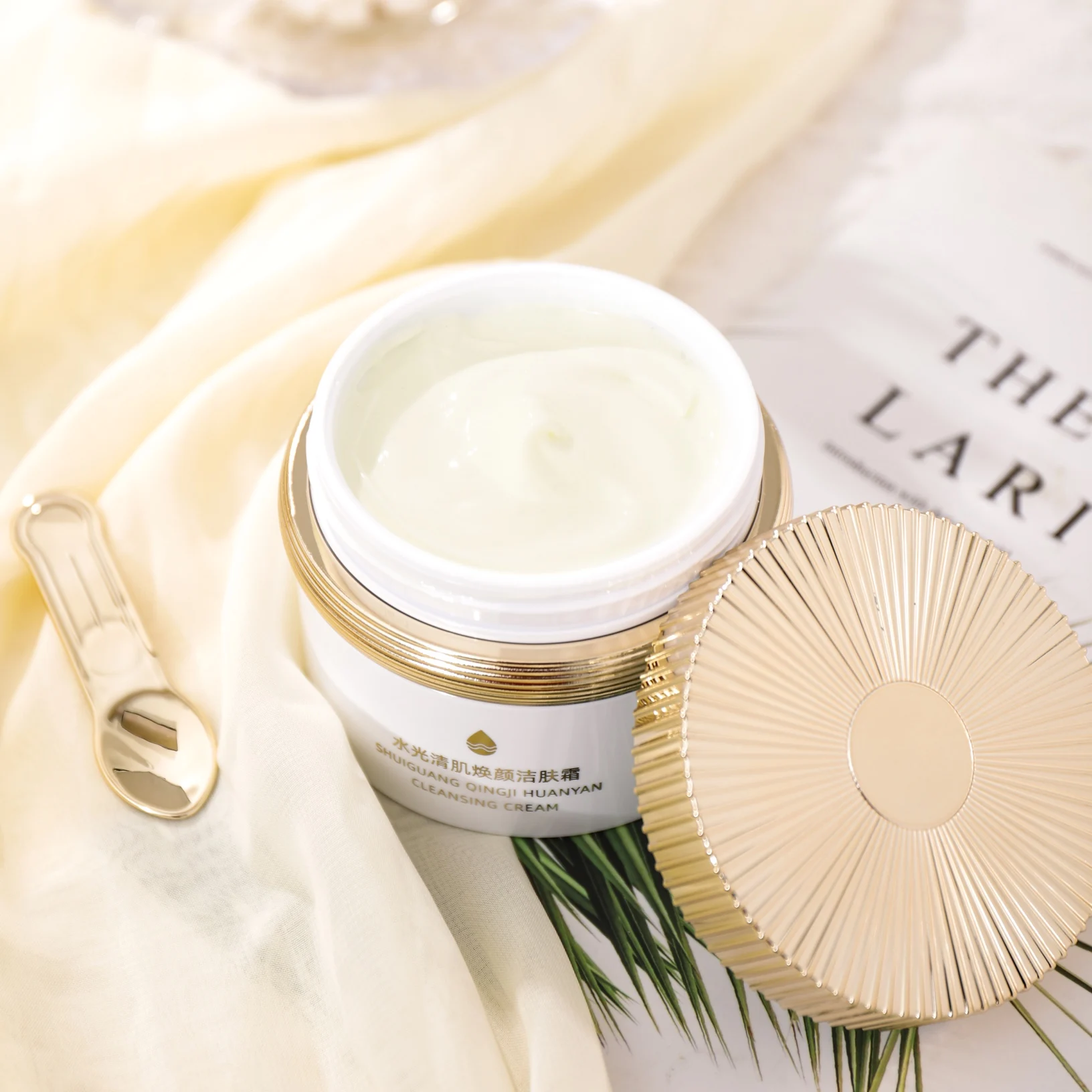 New Arrival Private Label Dainisha Softening Pore Cleaner Anti Wrinkle & Hydrating Skin Care Cleansing Facial Cream