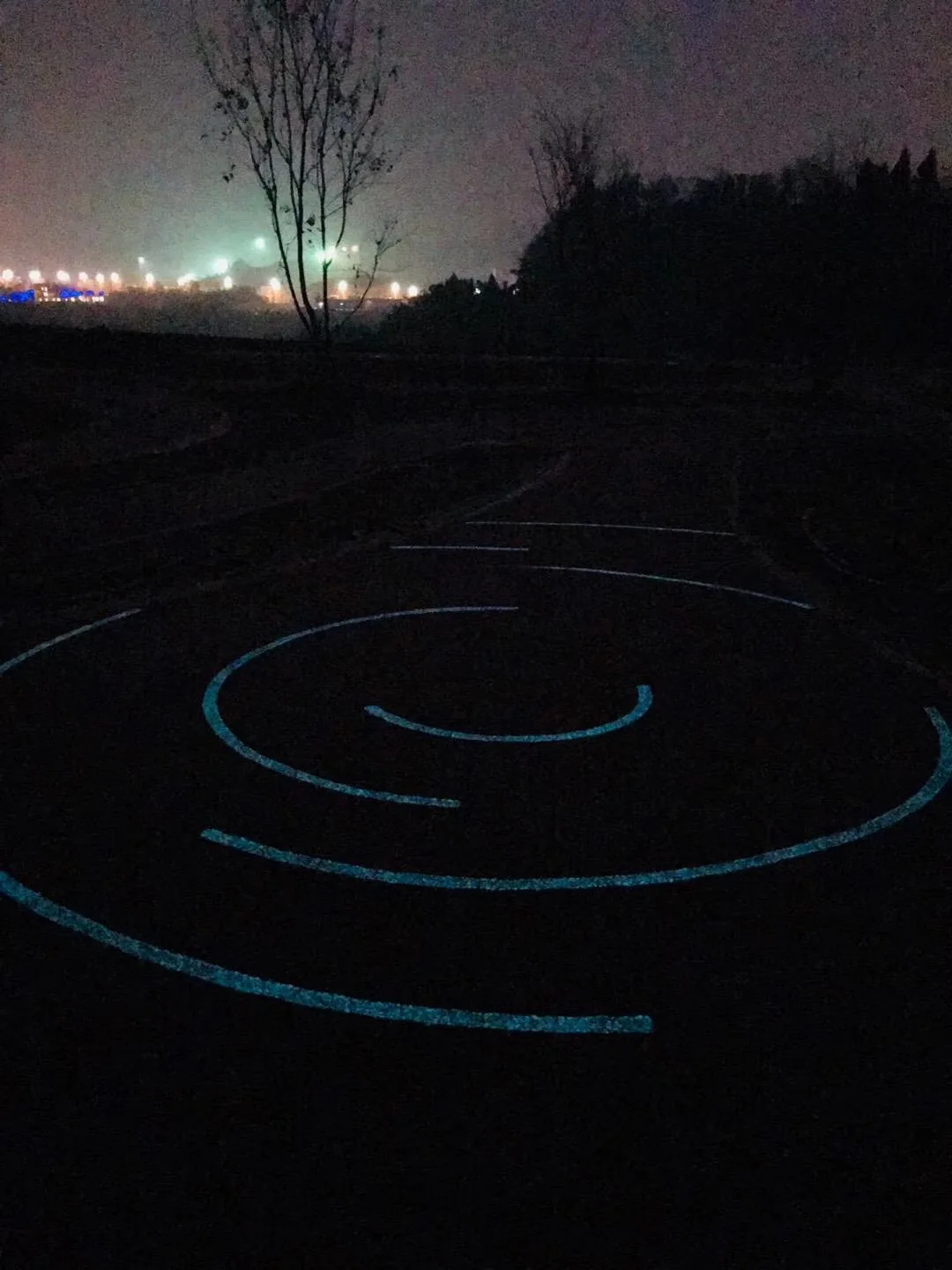 Декоративный подъездной дорожный гравий светящийся в