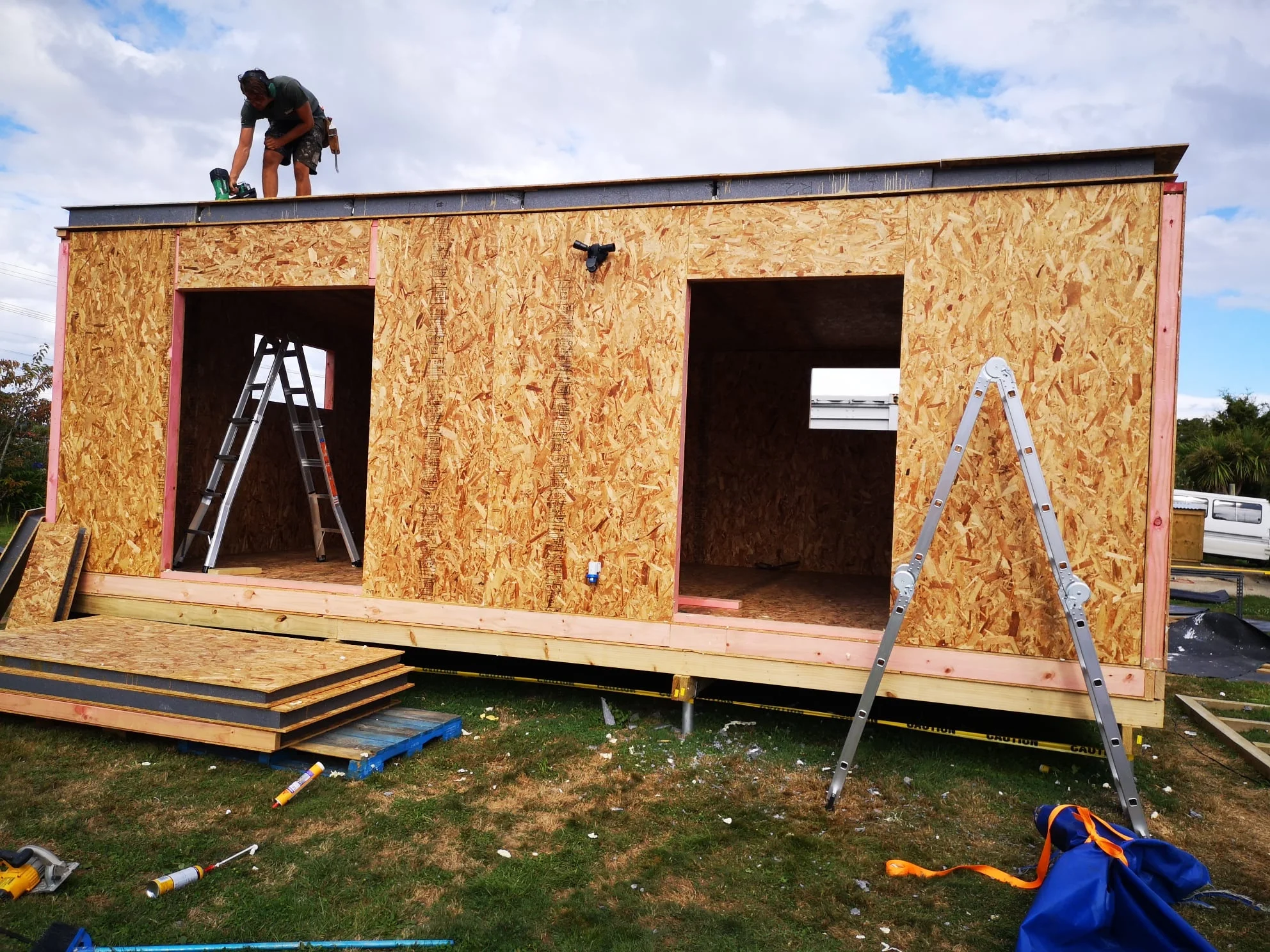 Wholesale custom Laminated OSB board OSB 3 structural Panels for roof decking