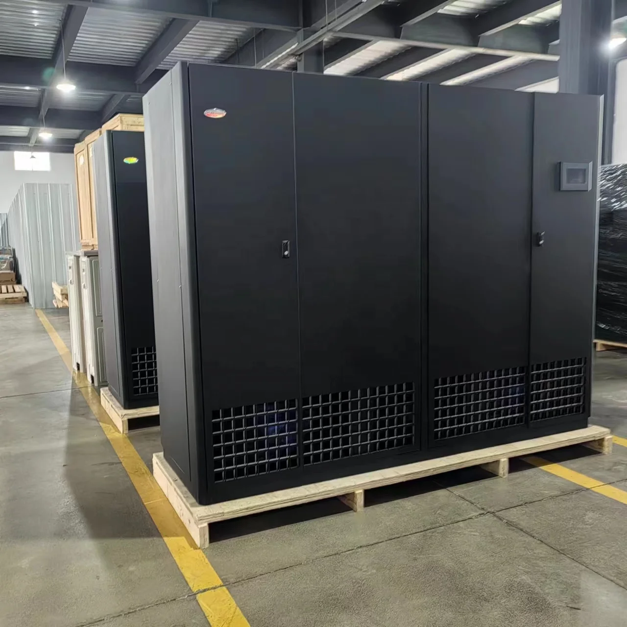 HVAC Air-cooled Chilled Water Type 130KW Precision Air conditioner Supplier in Data Center with Supporting Warranty Service