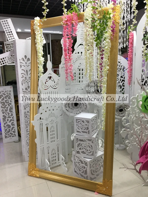 Wholesale 2M Wedding Decoration Flower Stand Backdrop New Gold Resin Frame With Flower Runner Wedding Shooting Background