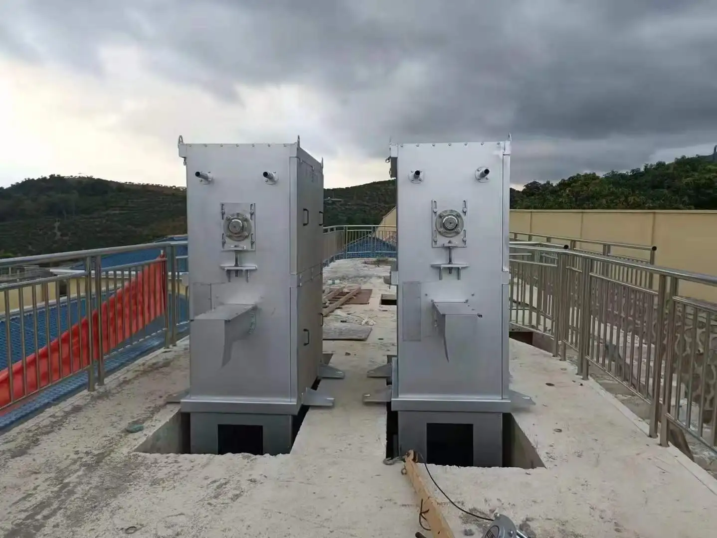 high pressure mechanical grille auto rake bar screen for sewage treatment