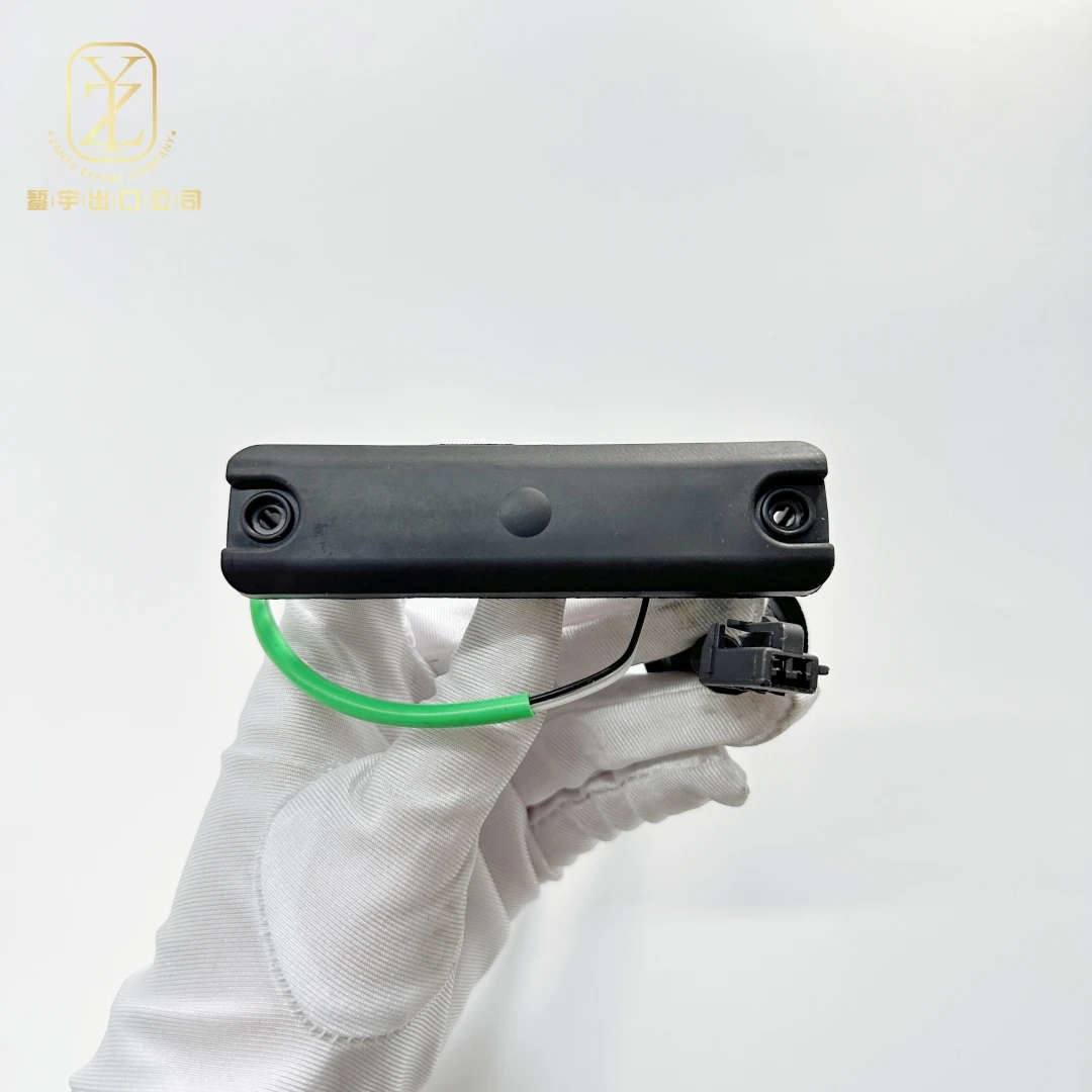 ZANYU Auto Electrical Systems Trunk Boot Lid Tailgate Release Switch 81260-1M000 For Hyundai Kia Cars 812601M000