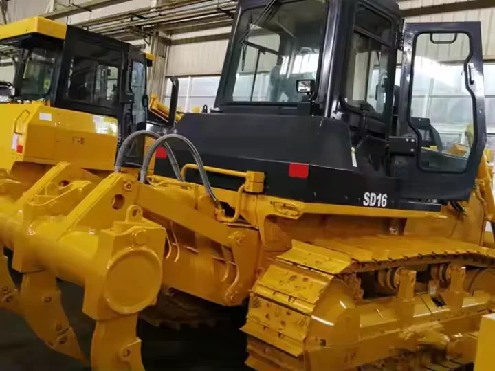 High Performance SD15-G 150HP Power 14 Ton Capacity New Brand High Drive System Small Bulldozer High Quality Stock Sale Small
