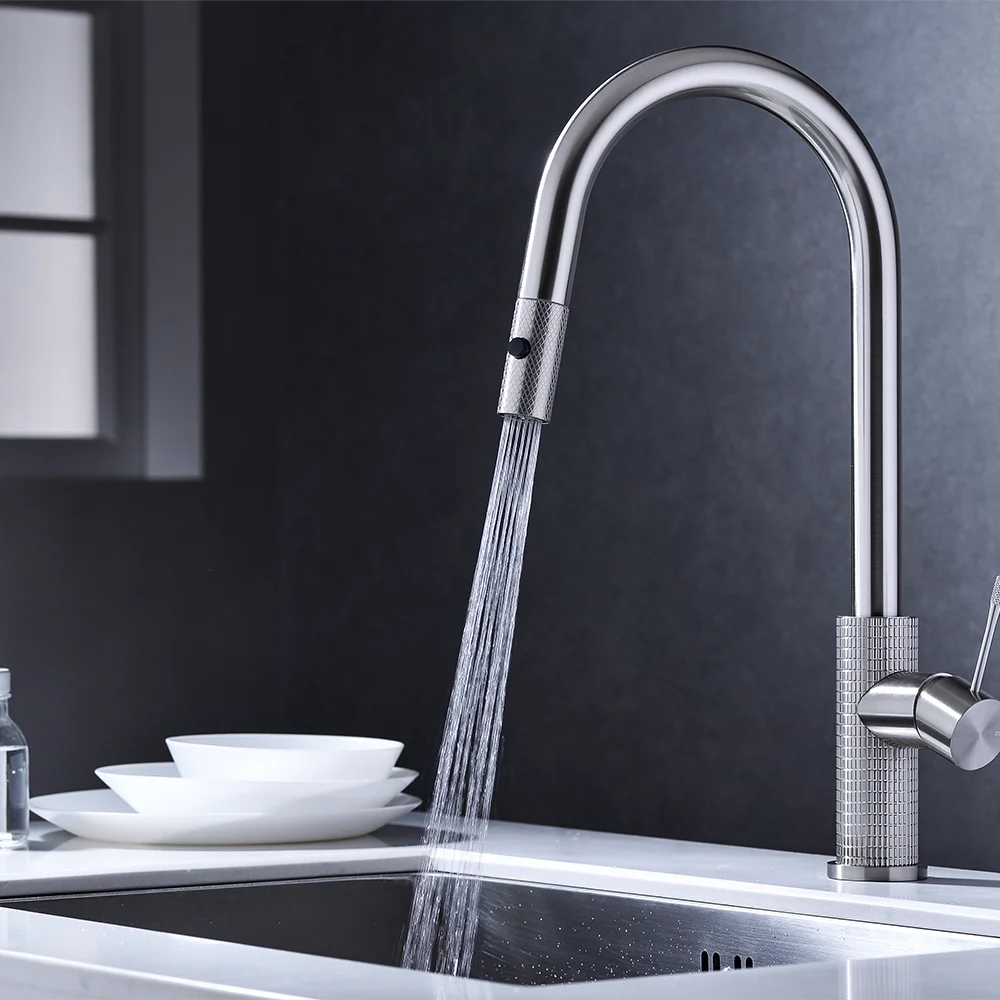 Sensor Kitchen Faucet Brass Pull Down Automatic Sensor Kitchen Sink Mixer Sale Electroplated Classic Body OEM Hot Ceramic Style