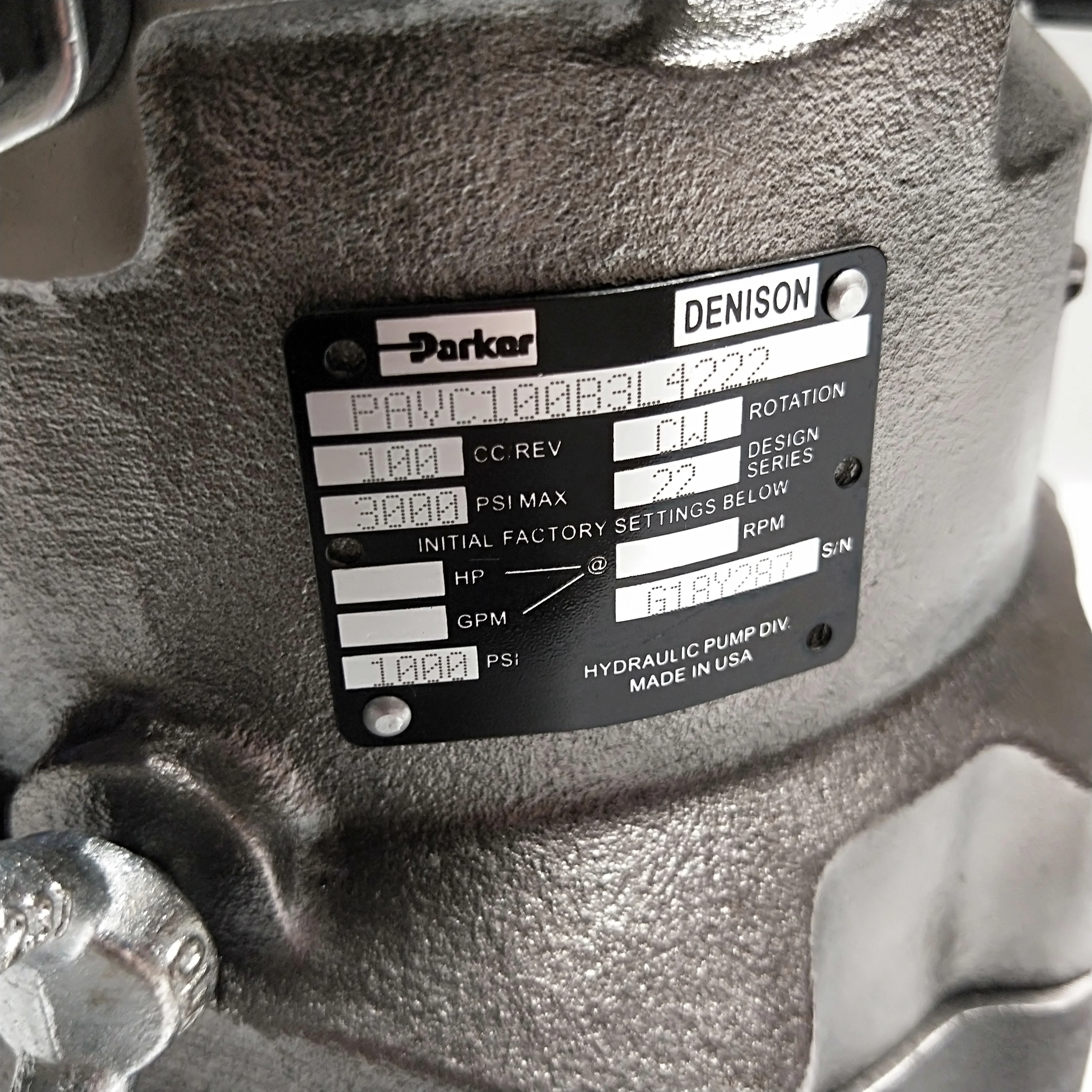 Parker  PAVC PAVC100 PAVC100R series PAVC100R4222 PAVC100B3L4222  PAVC1002R4HM22 variable plunger pump hydraulic pump