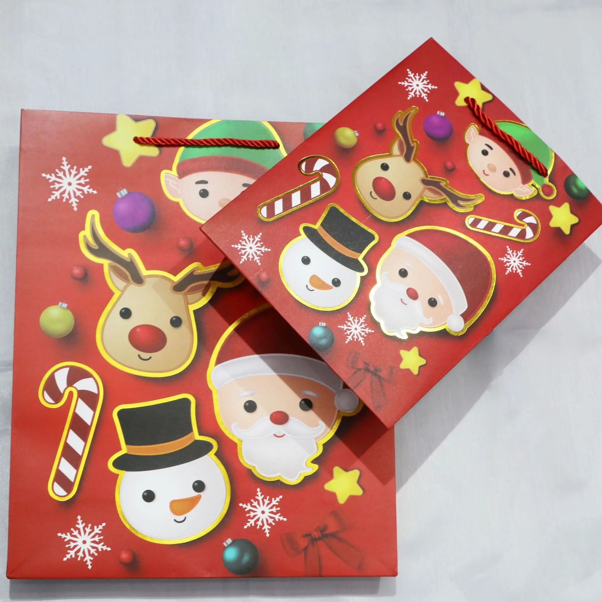 Gift Bag Brown Paper Bags Bolsa De Navidad Kraft Paper for Xmas Decorative Party Wholesale Christmas 8 Color Flexo Printing