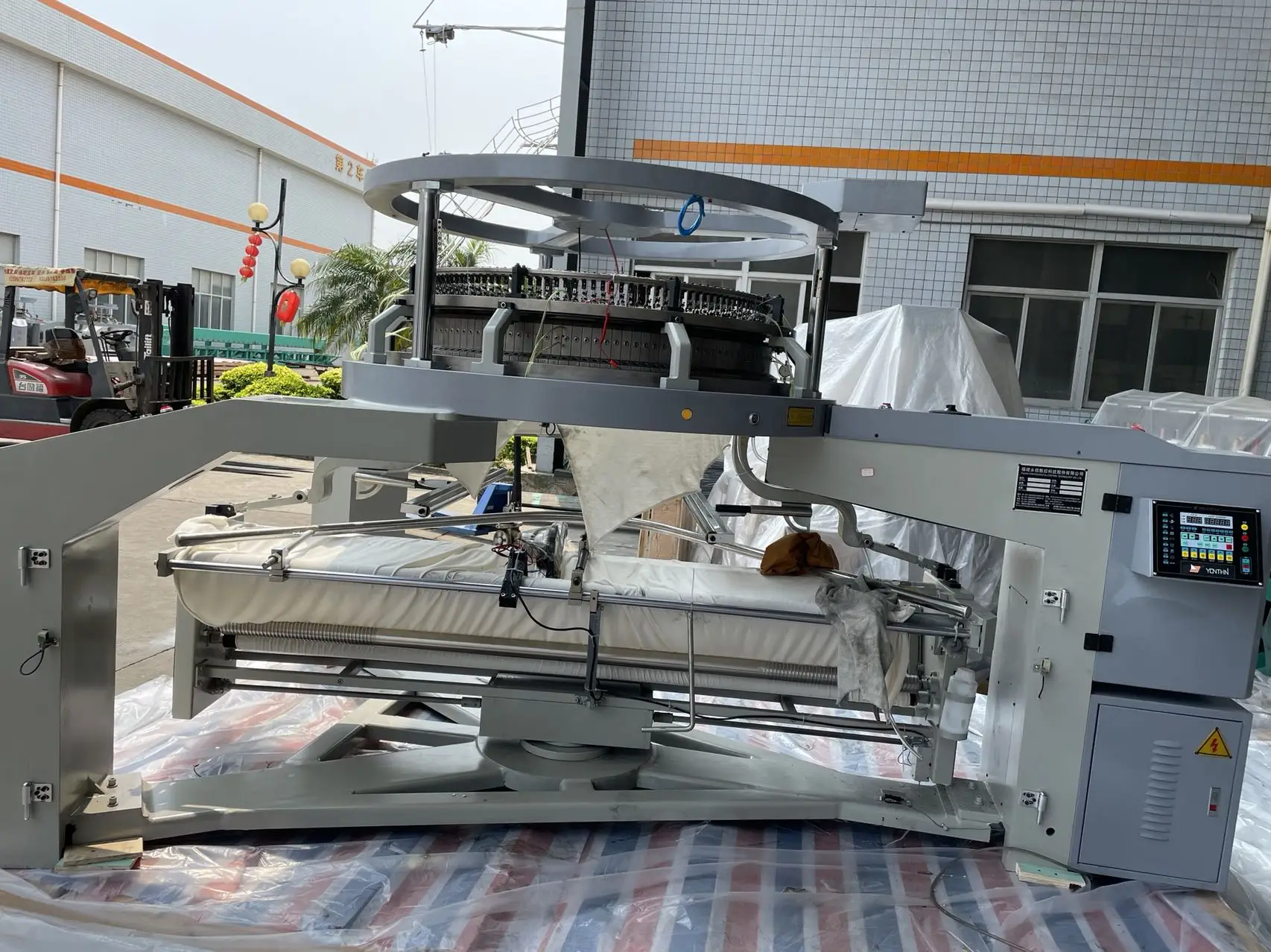 China Professional Factory Seamless Single Jersey Open Width Circular Knitting Machine for T-Shirt Fabric Sale