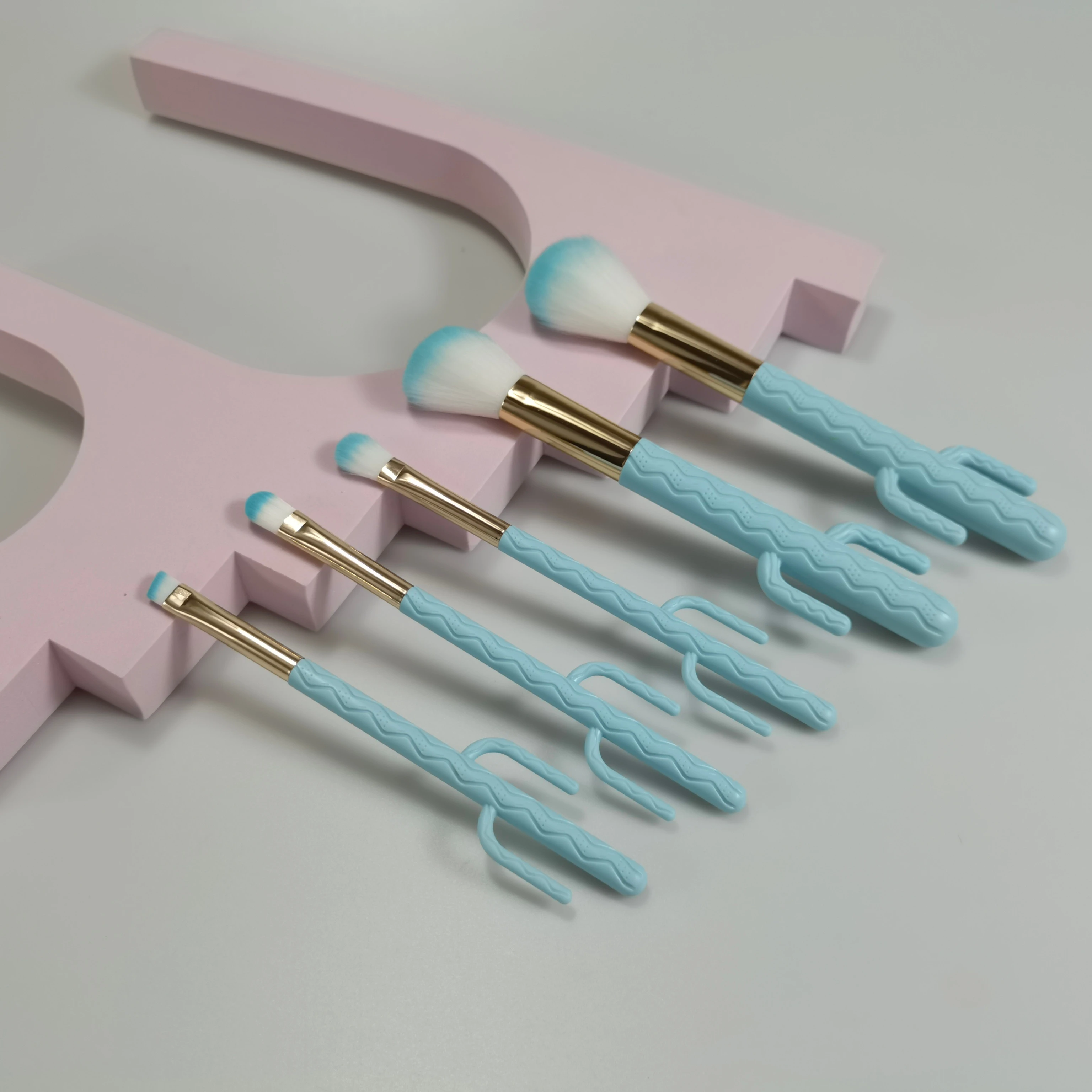 New trends 5 pcs cacti design blue color handle beauty brush for daily makeup