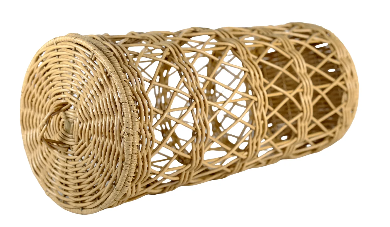 Hand-Woven Eco-Friendly Plastic Rattan Basket Metal Wheelie Wicker Storage Basket for Sundries