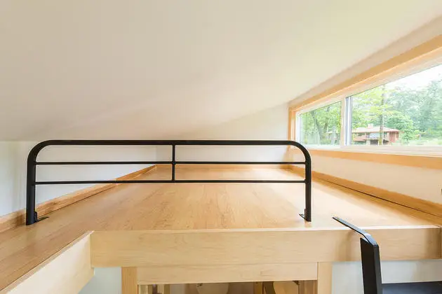 airstream  trailer  house caravan on wheels