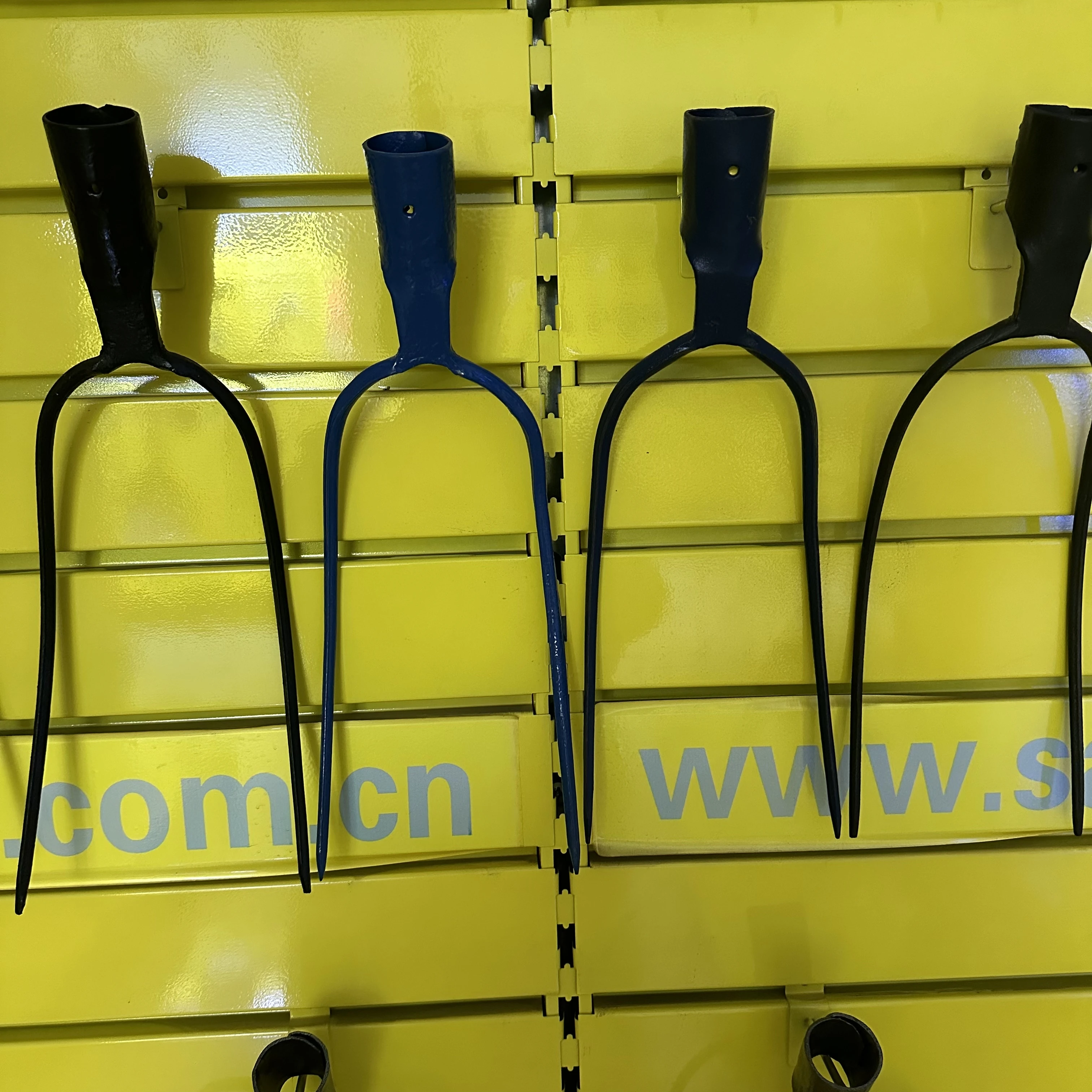 Сельскохозяйственные ручные инструменты Стальная вилка садовые стальные лидер продаж сельскохозяйственная и для сена