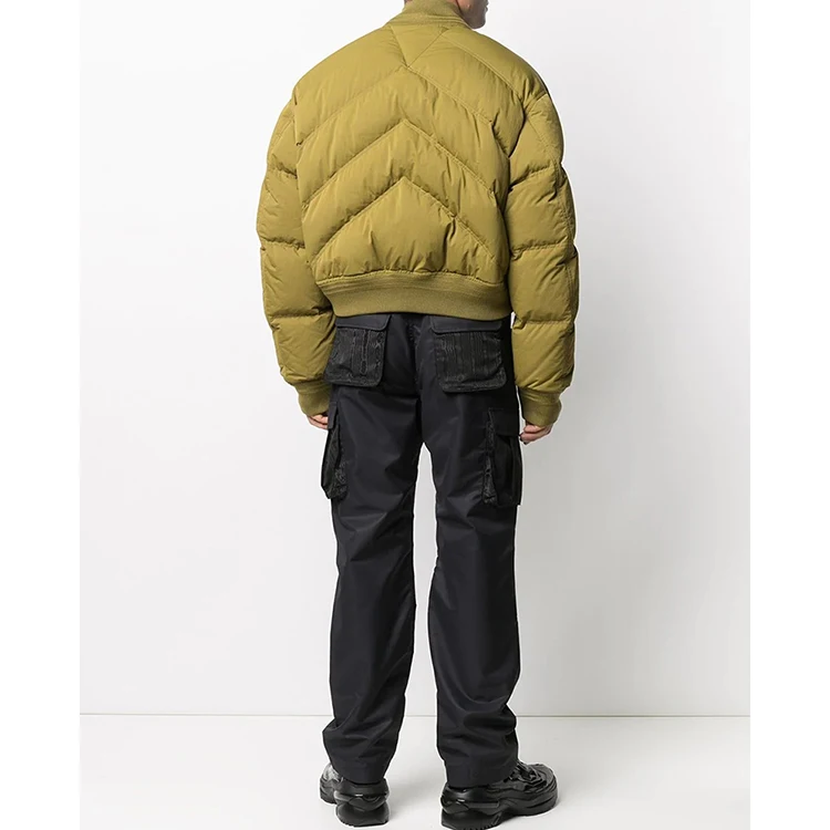 Мужские зимние куртки-бомберы