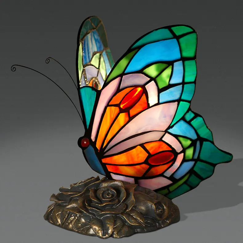 
Tiffany Style Bedside Glass Table Fancy Retro Art Deco Lamps Nordic Desk Luxury Led Small Gift Decorative Butterfly Lamp 