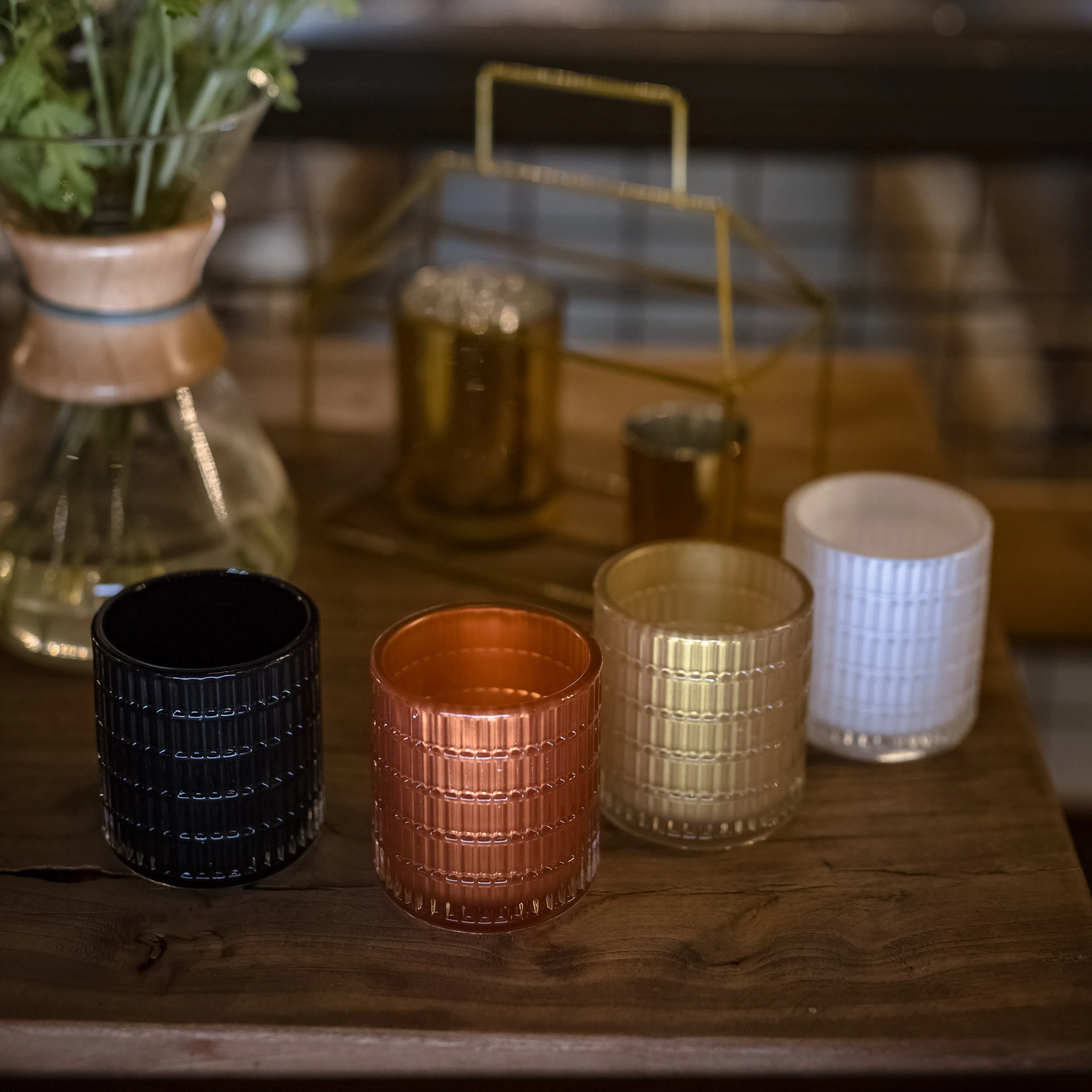 Customize Modern Style Empty Luxury Colorful  Glass Candle Jar  For Candle Making and Home Decoration