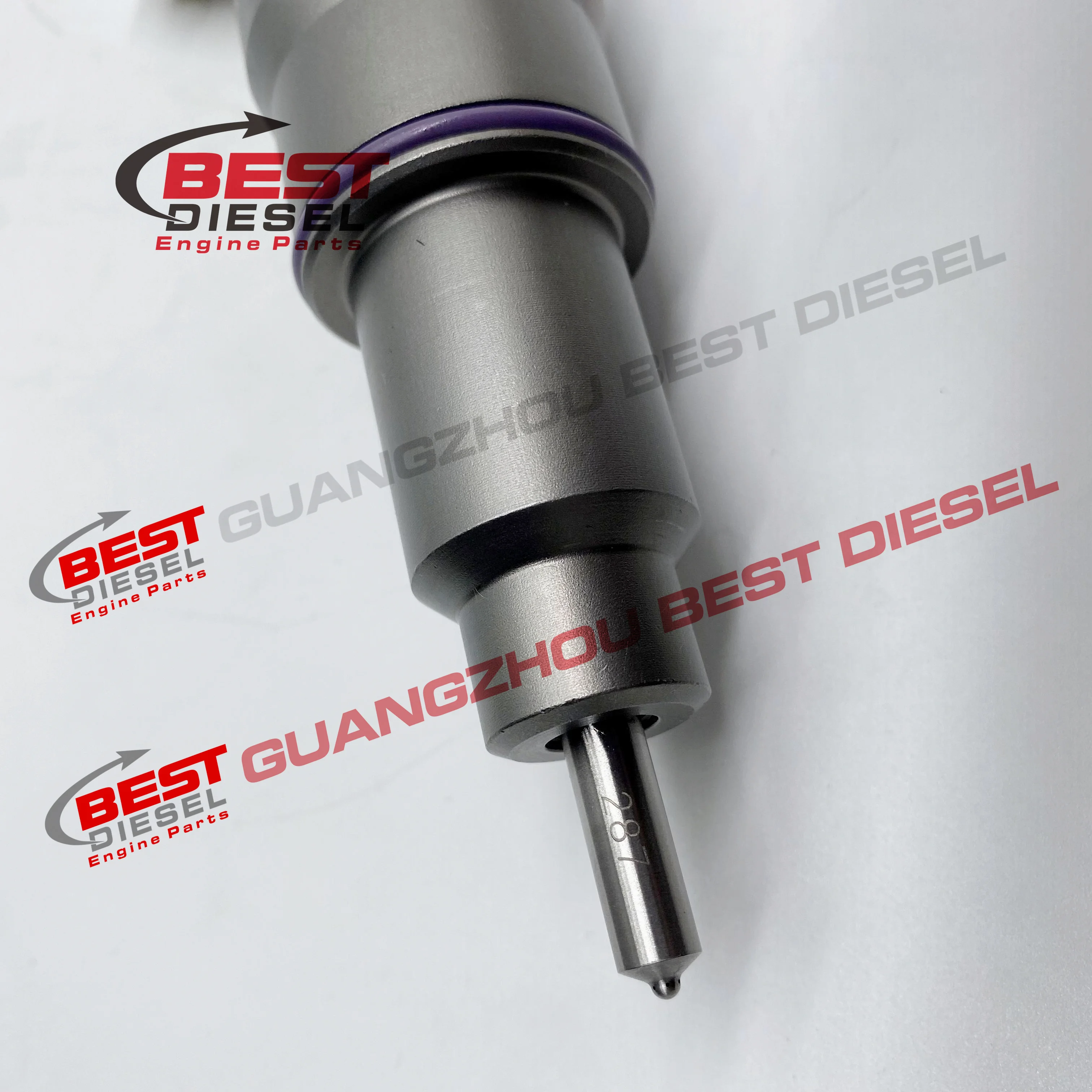 In Stock Fuel Injector BEBE4C07001 889481 3803638 for pen-ta Diesel Engine D16