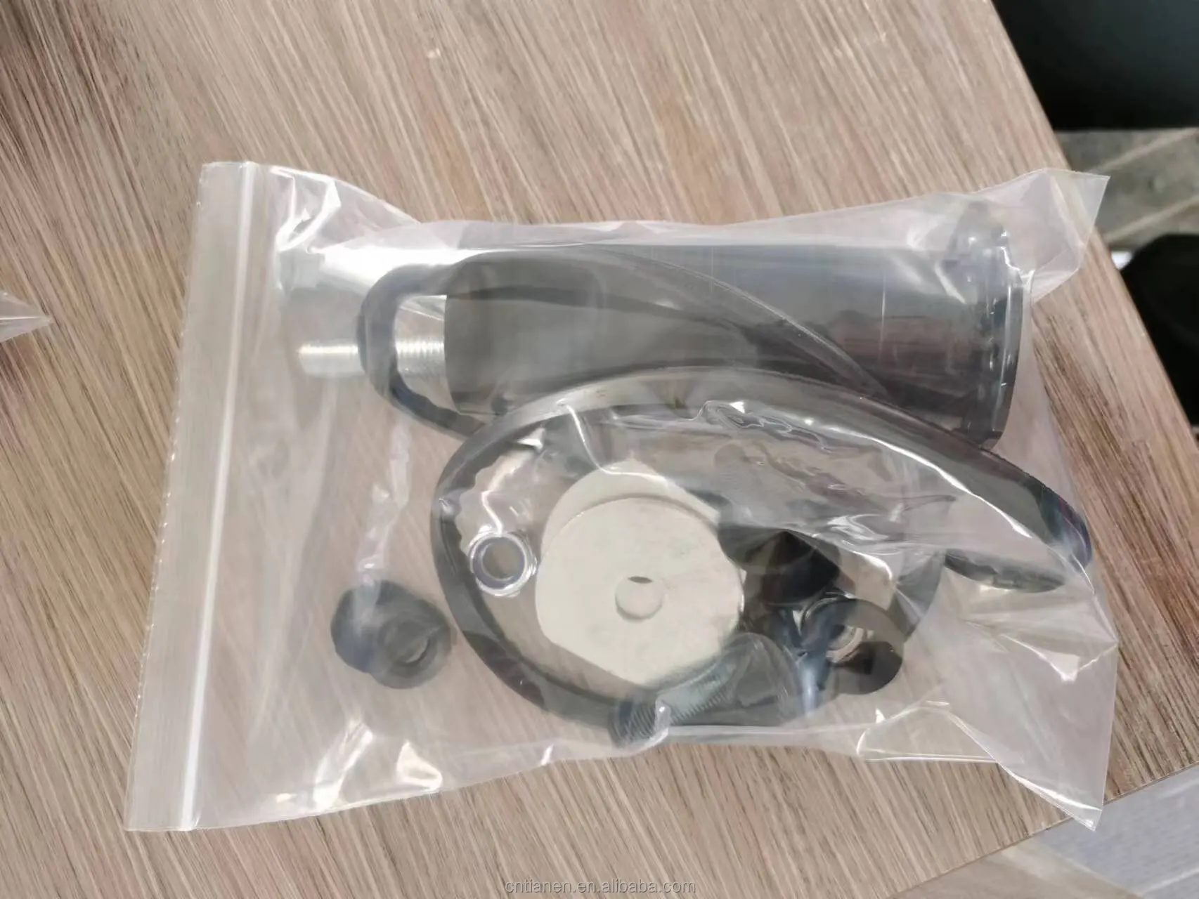 720 *270 (89L)Lpg internal /external toroidal  tank for auto with high quality