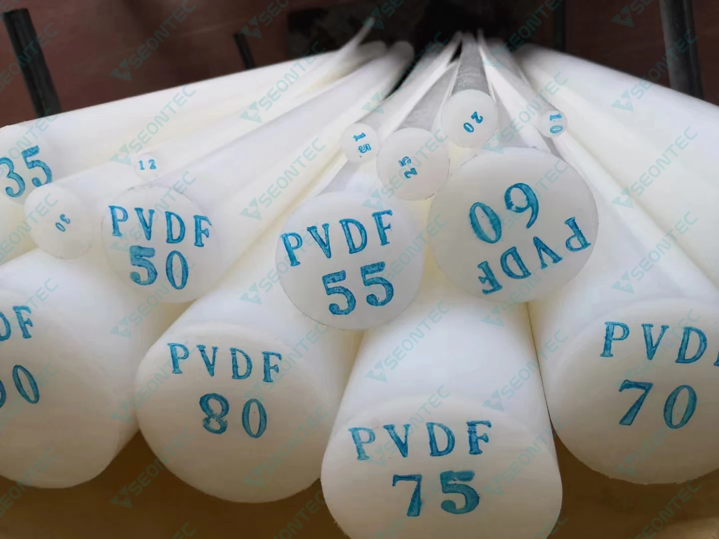 Virgin PVDF Plastic Rod PVDF Bars
