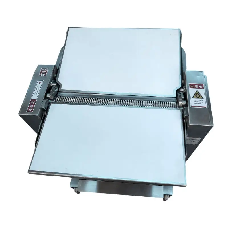 Cleaning Pork Beef Pig Chicken Skin Slicing Peeling Cutting Machine Meat Skin Peeling Machine