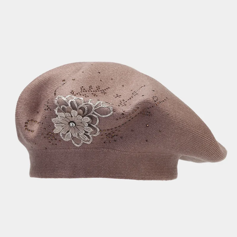 French Retro Hot Rhinestone Small Flower Knitted Bud Hat New Black Painter Hat Beret Hat For Women