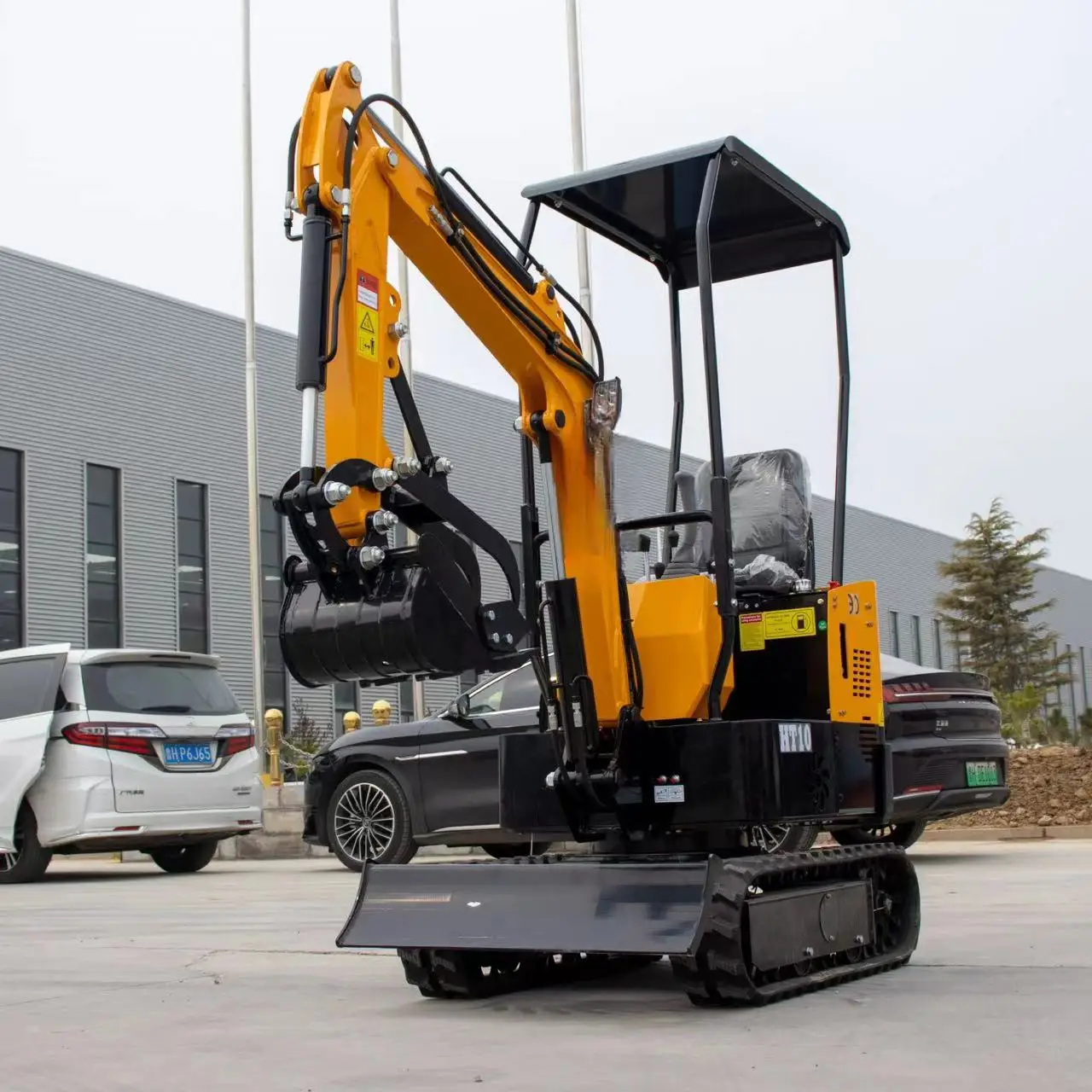 1 Ton Mini Excavator DB10 With Euro V Emission Engine Minibagger