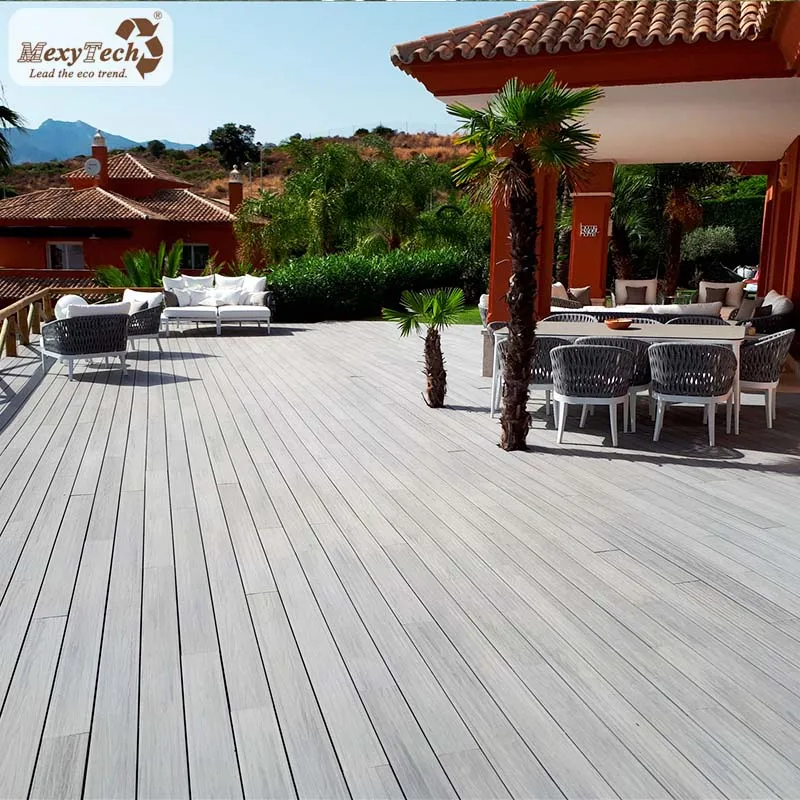 artificial wood plastic composite co-extrusion decking