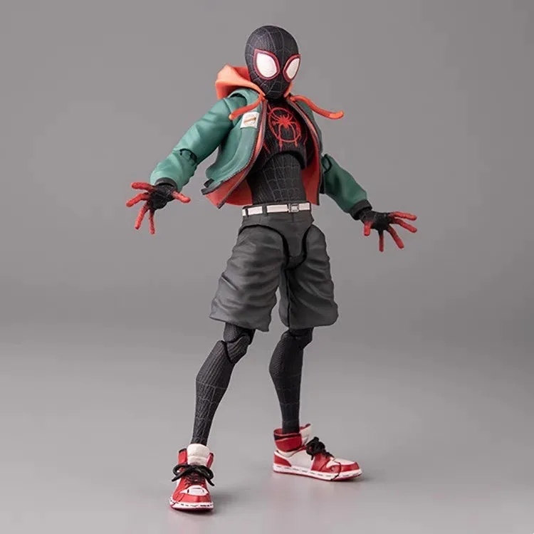 Avengerss Marvel SHF Spider-Man Parallel Universe 2 Across the Universe Miles movable boxed animation figure model