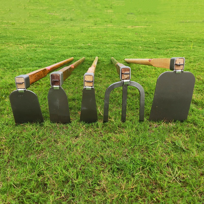 Manufacturer of 3 Prong Long Wood Handle Versatile Farming Rake with Manual Forging Head